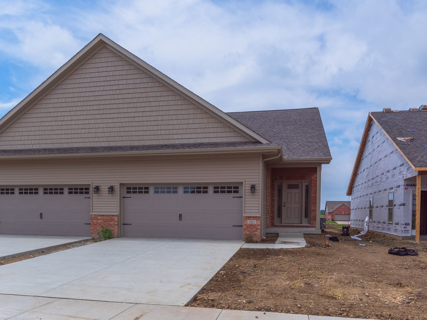 1813 Glenbridge Road Property Photo 1