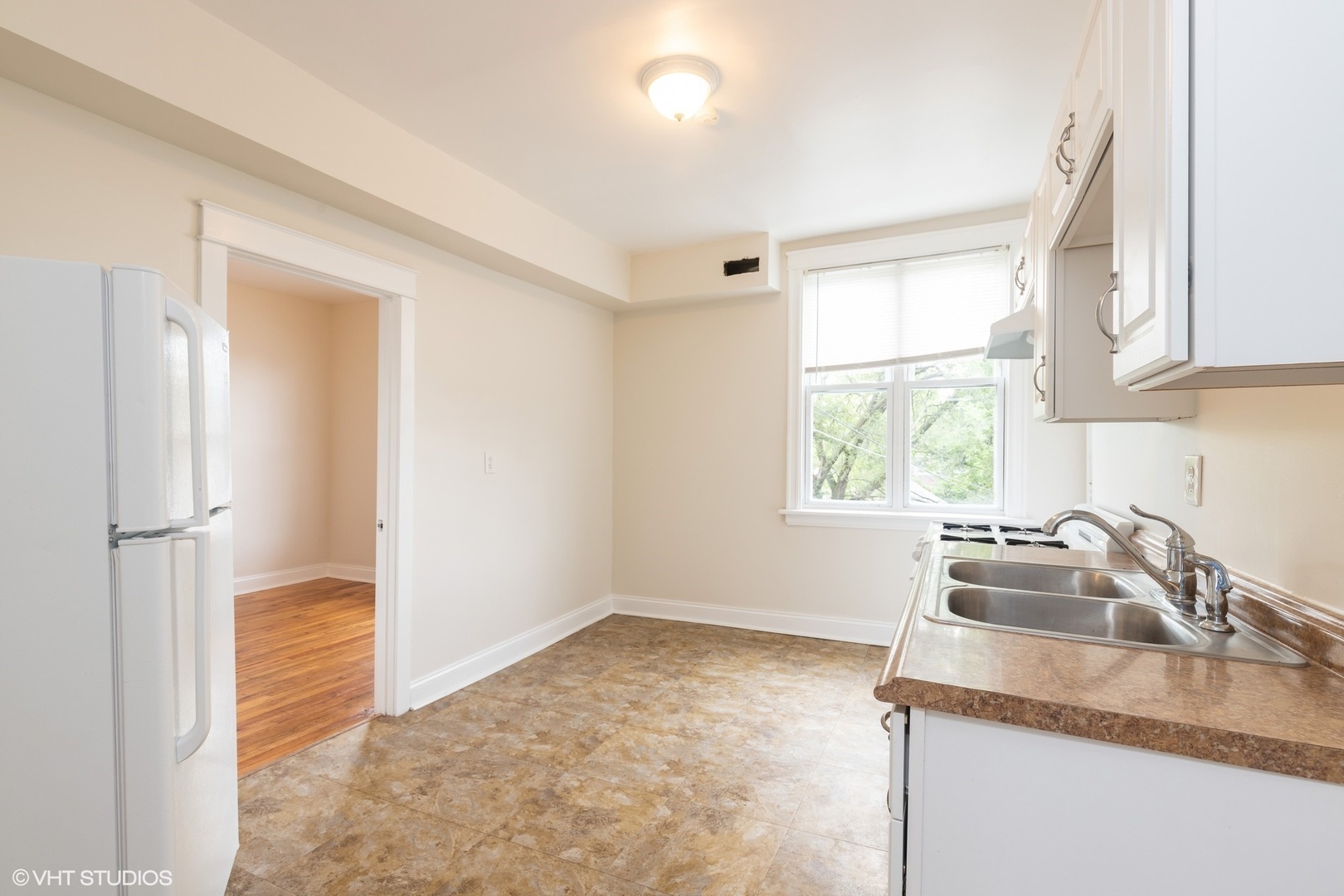 4954-56 W Augusta Boulevard Property Photo 24