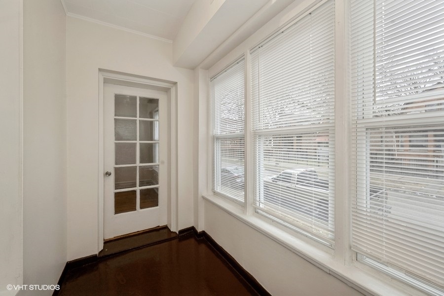 4954-56 W Augusta Boulevard Property Photo 32