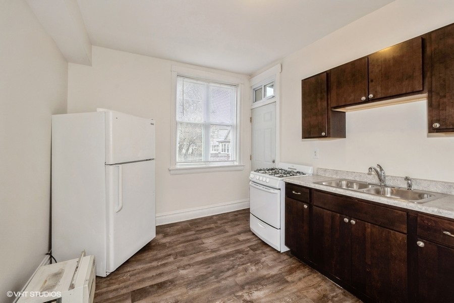 4954-56 W Augusta Boulevard Property Photo 34