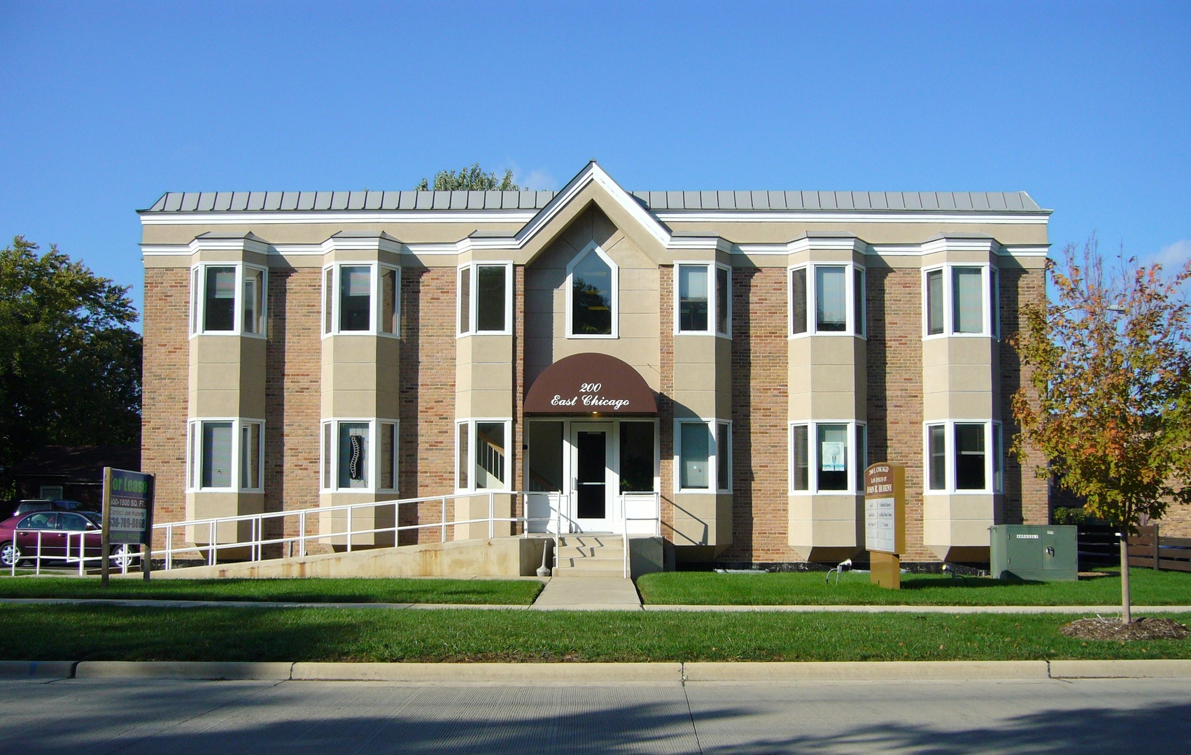 200 E Chicago Avenue 101 Property Photo 1