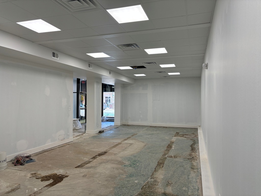 1609 A Chicago Avenue Property Photo 3