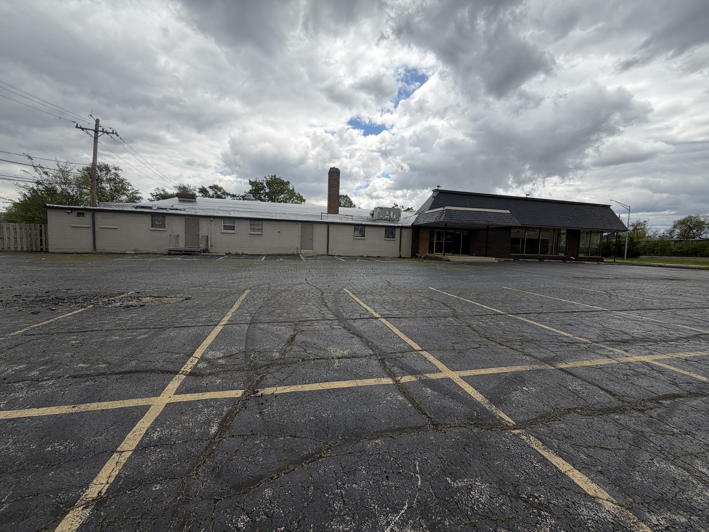 1000 W Northwest Highway Property Photo 19