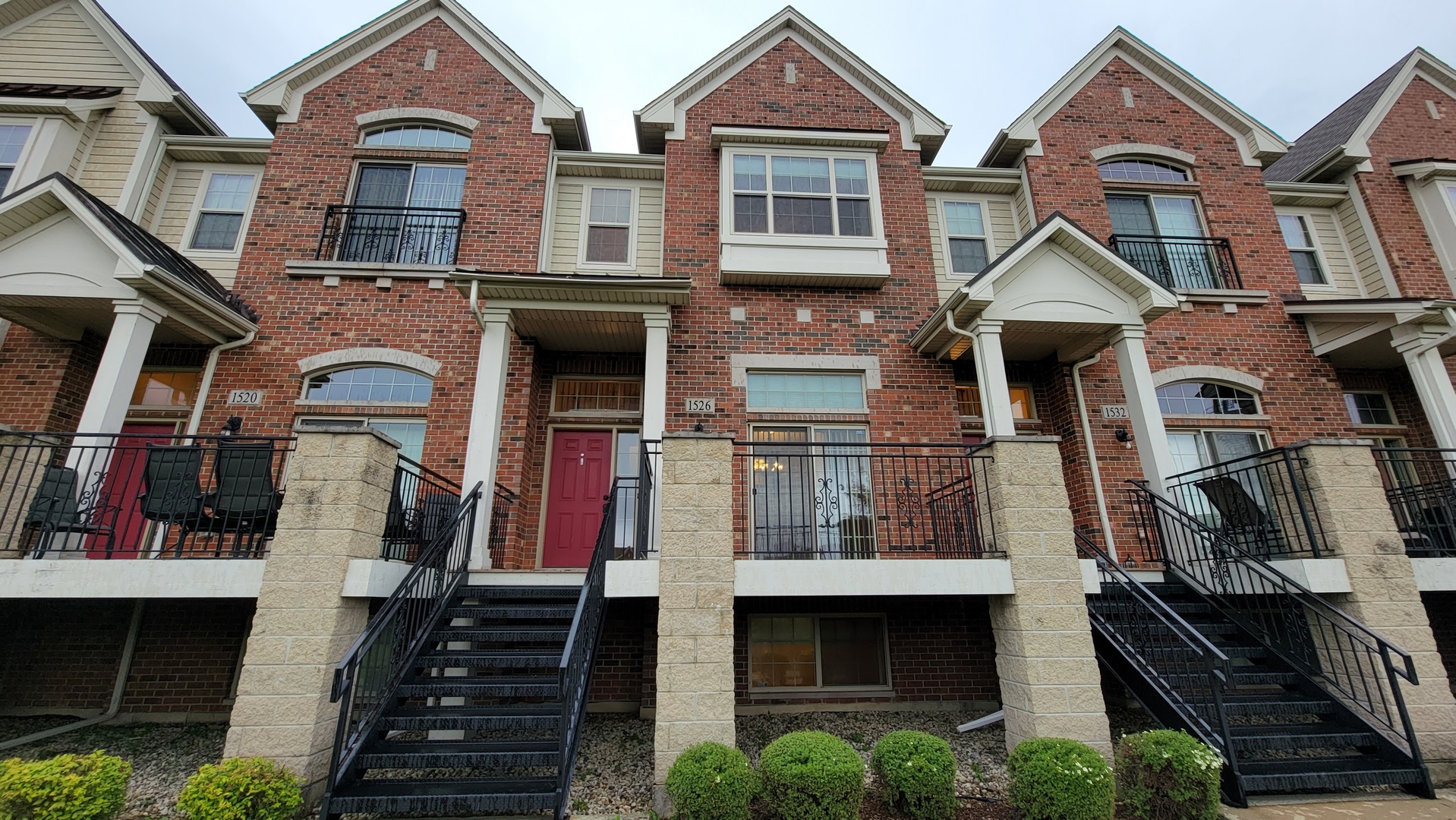 1526 Lakeridge Ct Property Photo 1