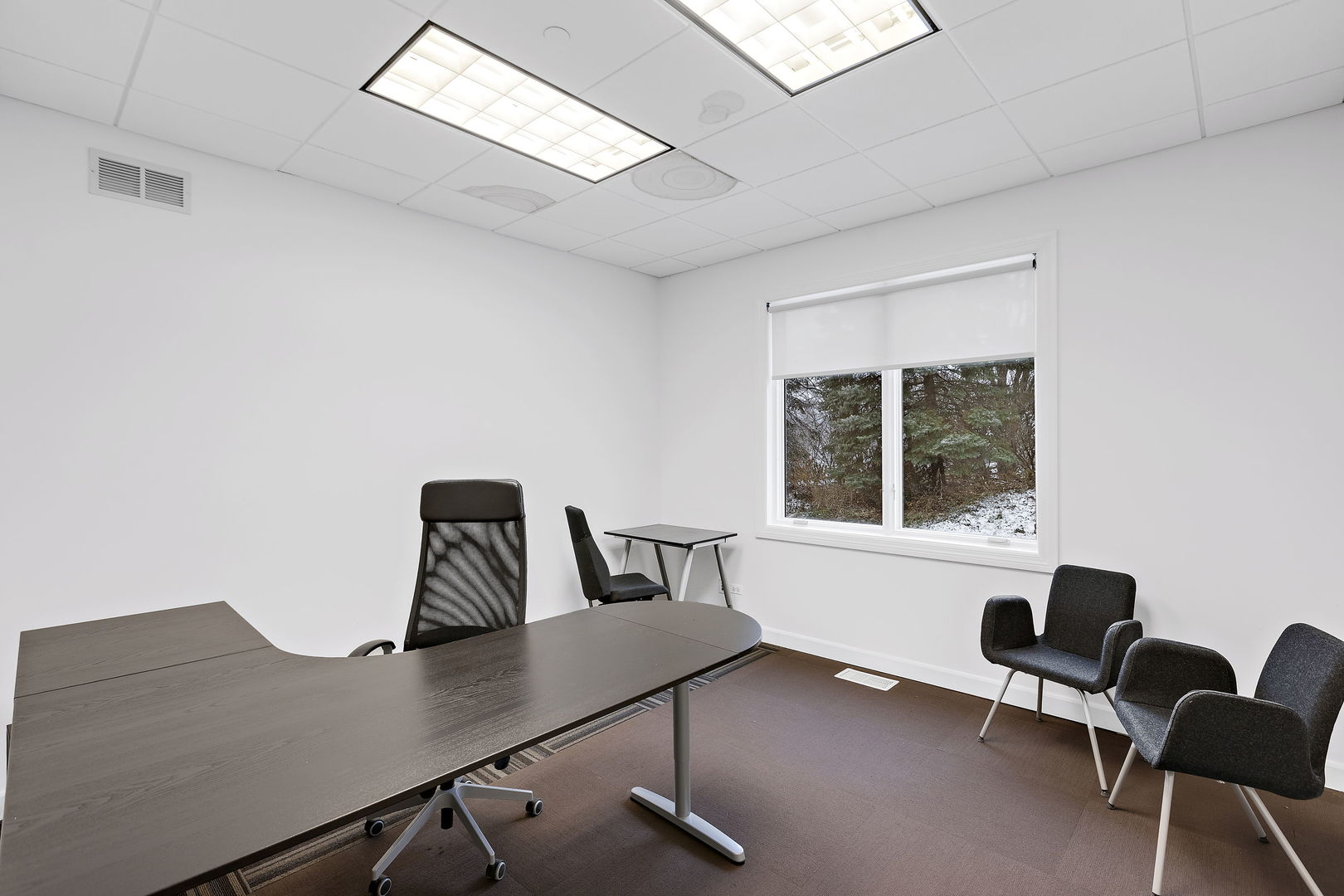 6 Executive Court Property Photo 16