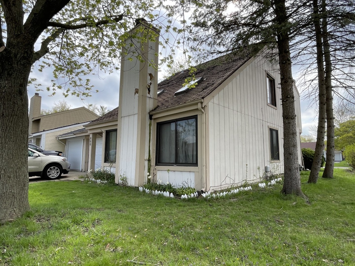 2s660 Harvard Drive Property Photo 3