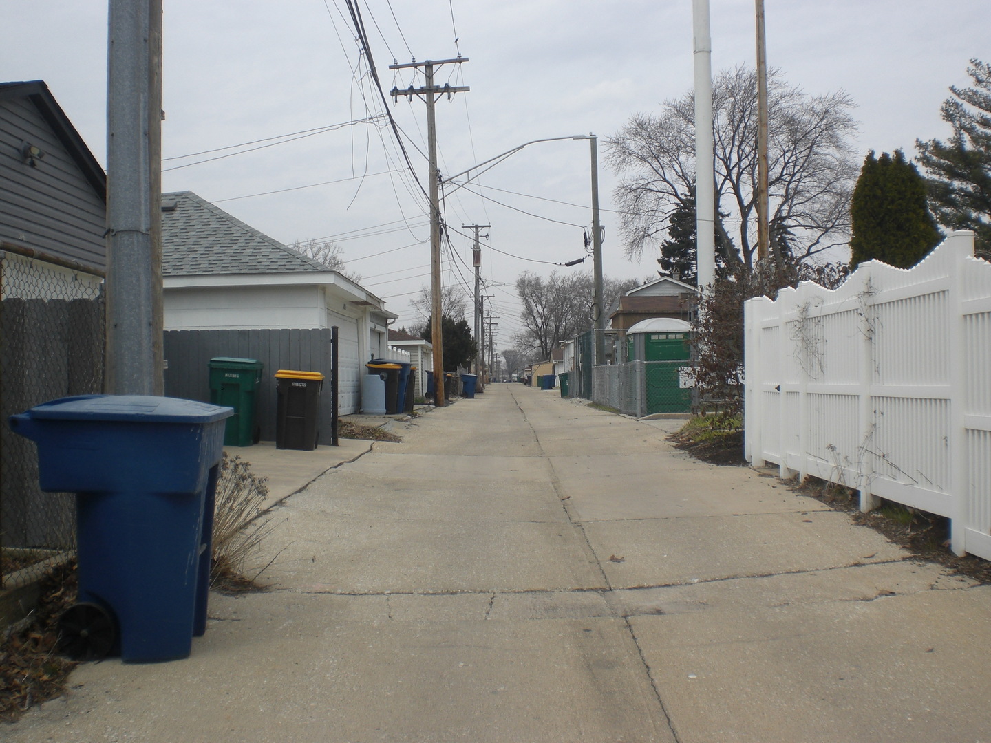 4239 Grove Avenue Property Photo 7