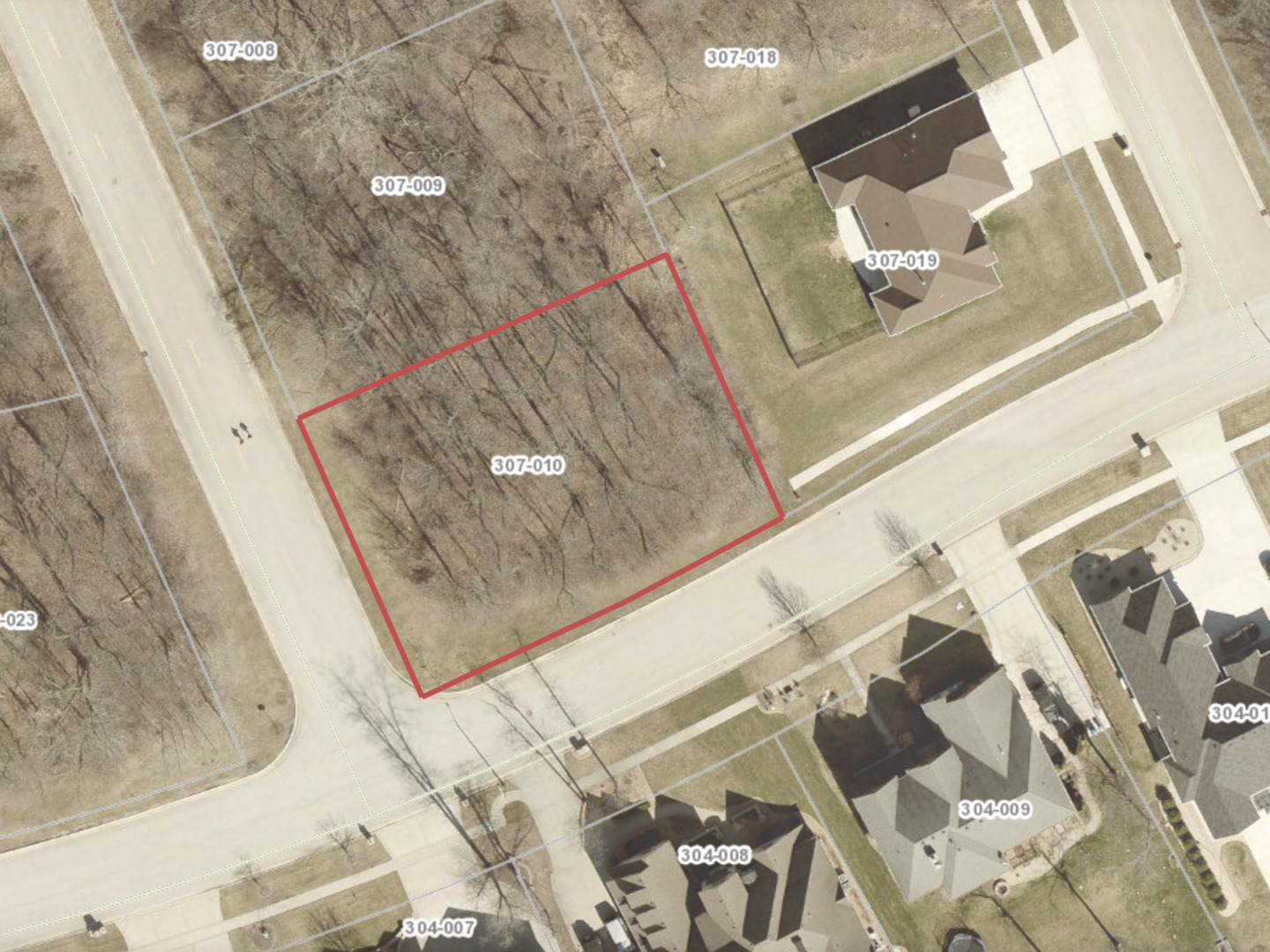 374 S Edgewater Drive Property Photo 1