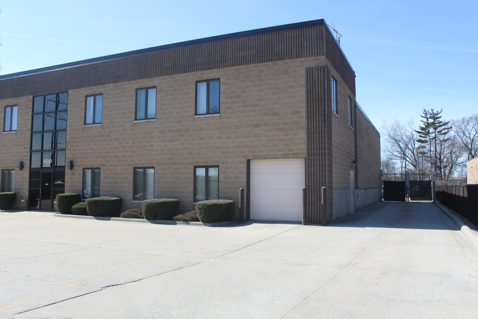 600 County Line Road Property Photo 5