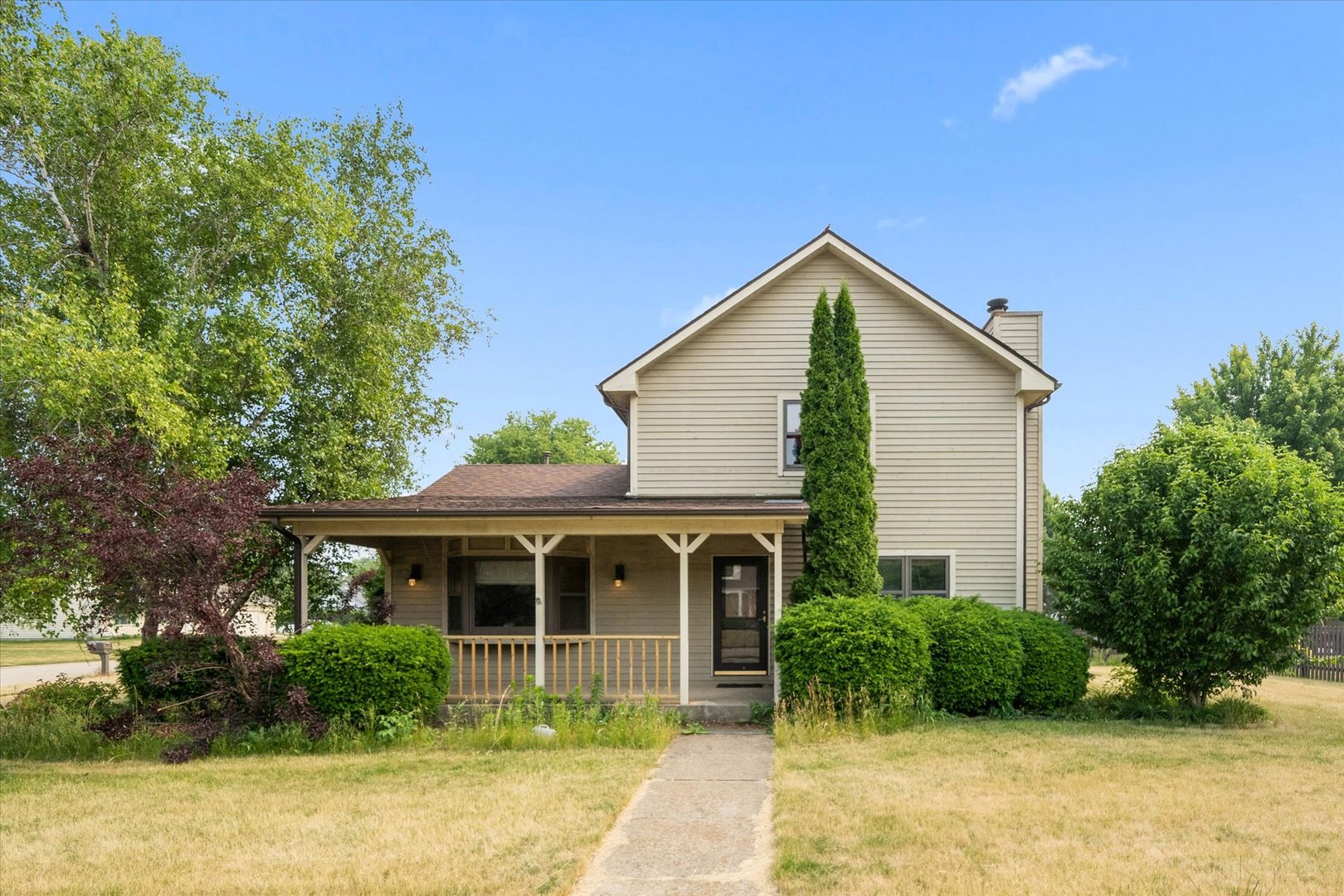 561 Donald Street Property Photo 18