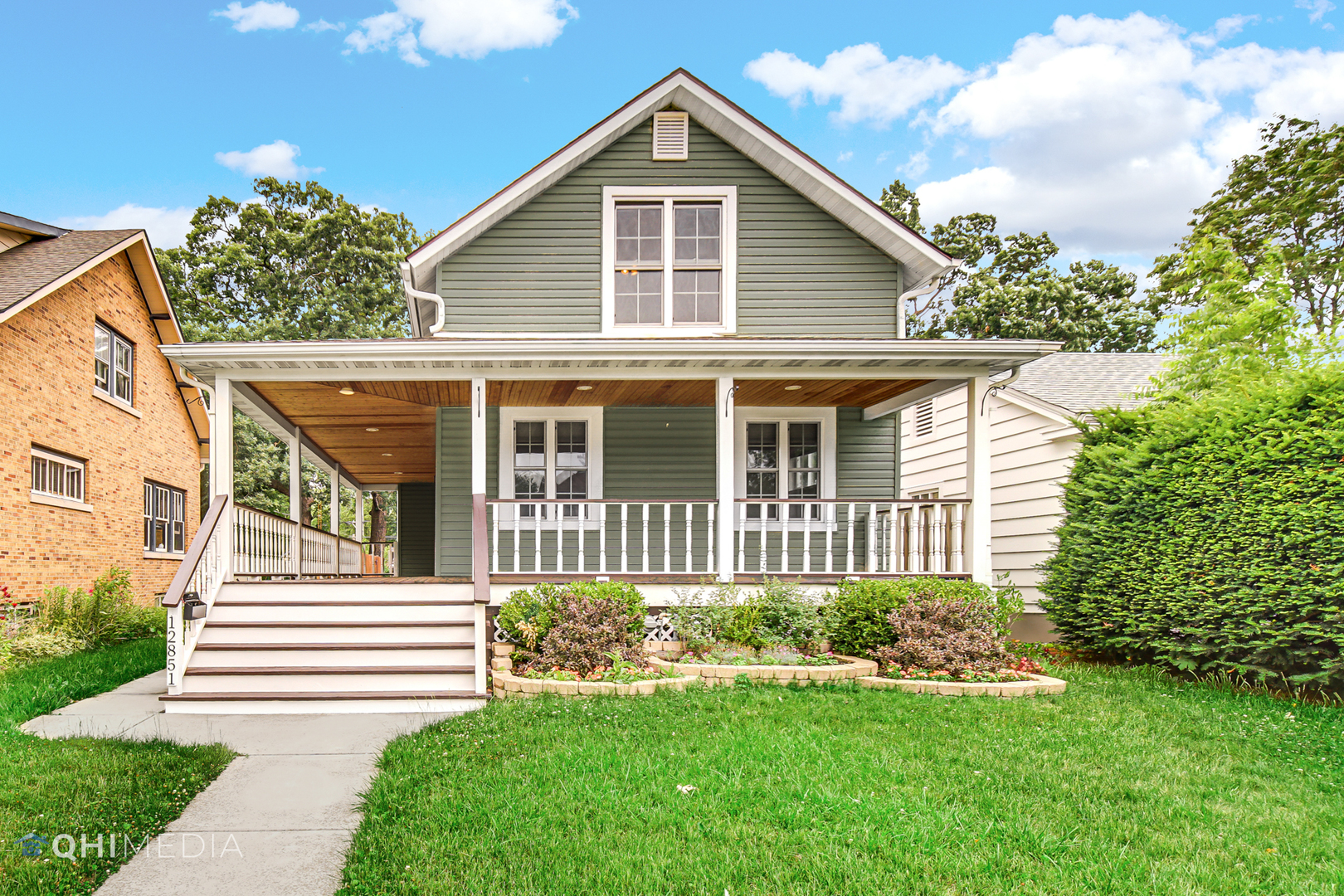12851 Maple Avenue Property Photo 1
