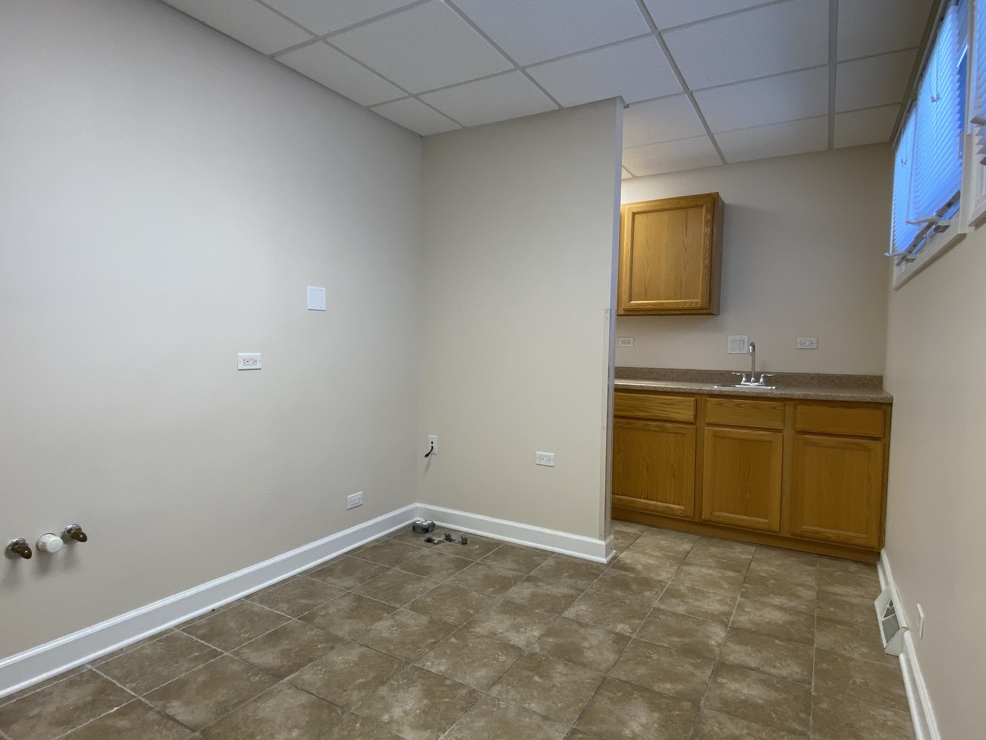 325 W Prospect Avenue 5 Property Photo 8