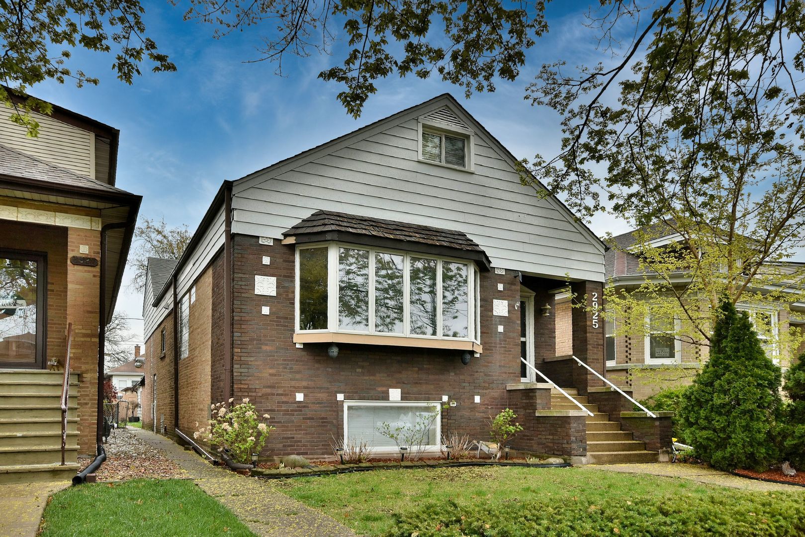 N 2925 77th Court Property Photo