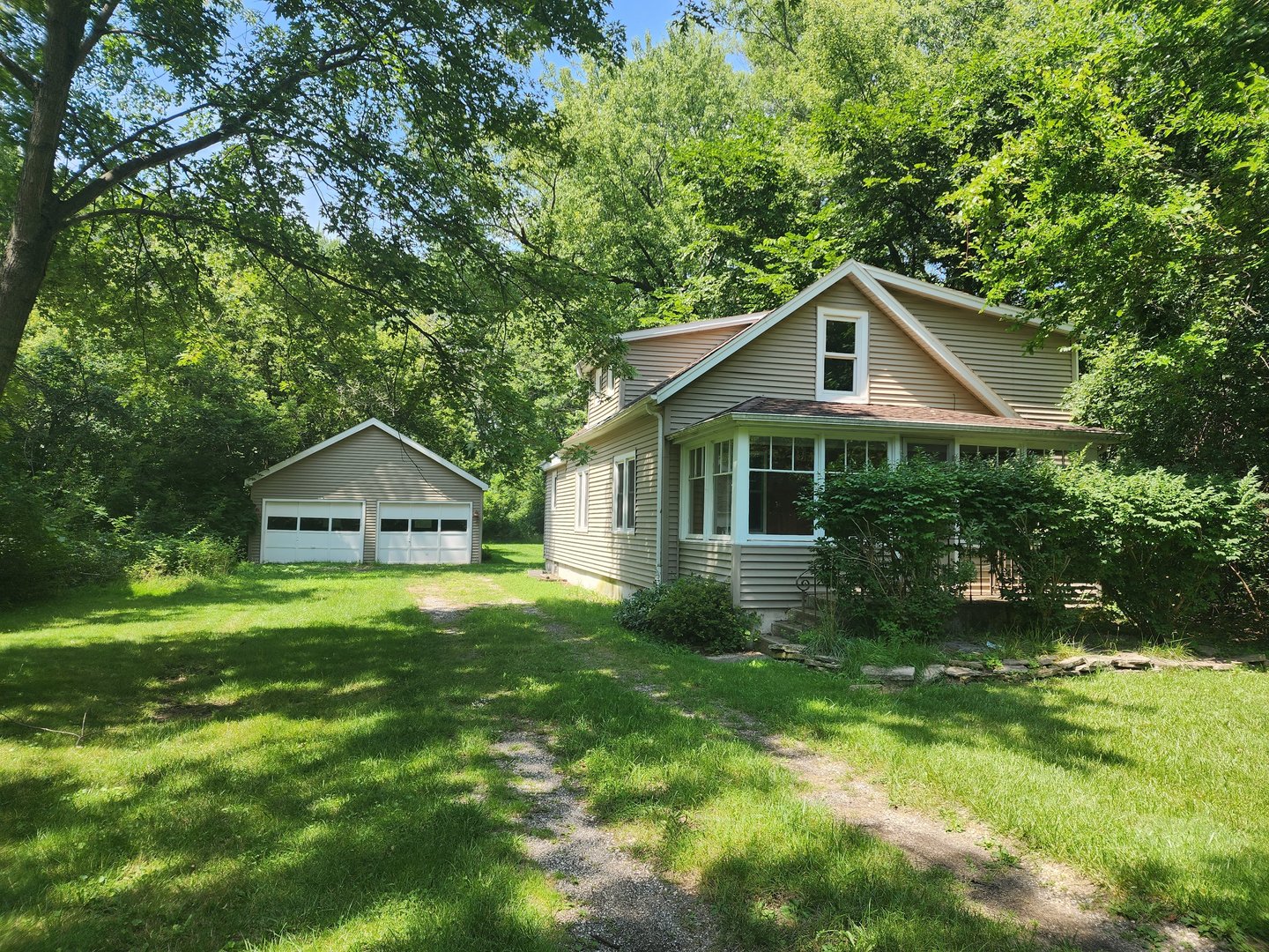8415 Hickory Nut Grove Road Property Photo 1