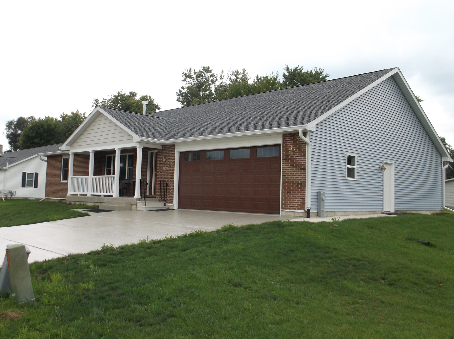 725 W Hudson Street Property Photo