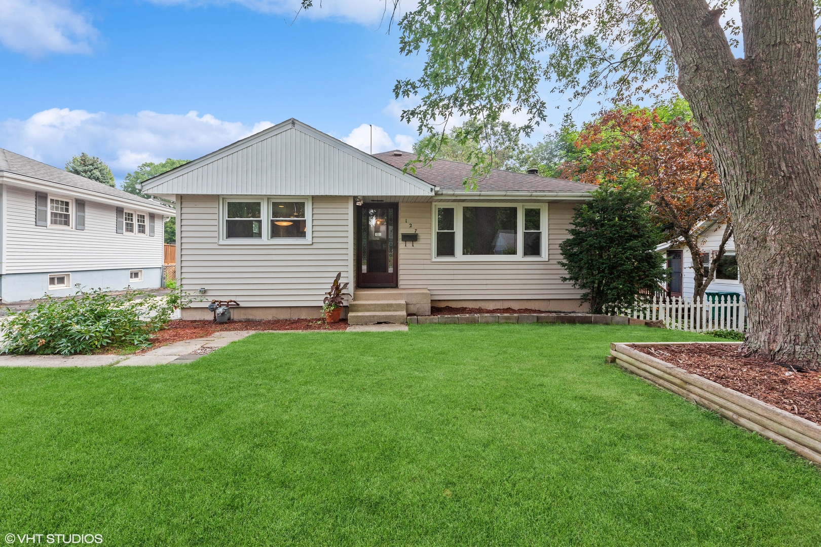 S 127 Wilmette Avenue Property Photo