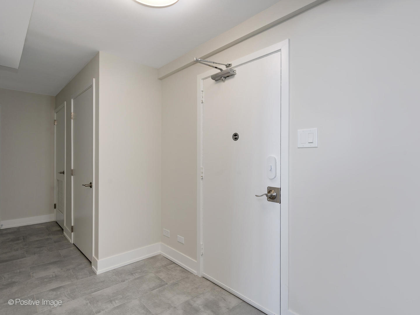 227 E Walton Pl Property Photo 2
