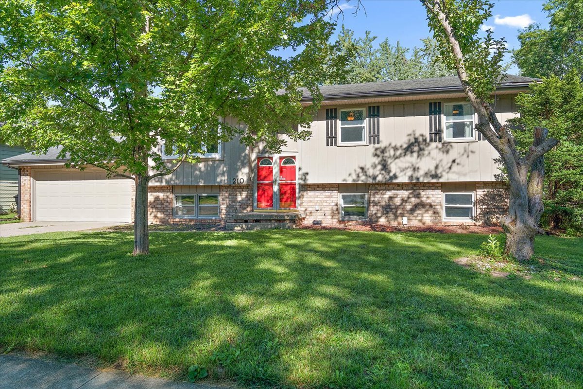 210 Rebecca Lane Property Photo