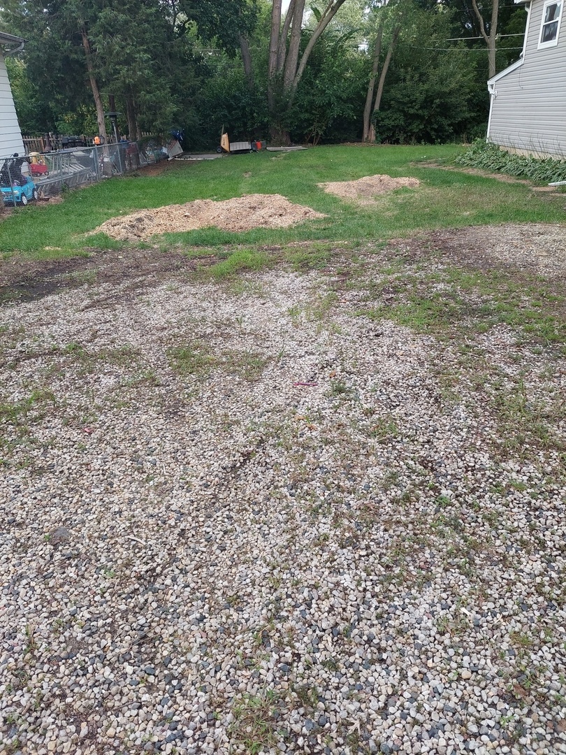 1229 Meadowbrook Drive Property Photo 1