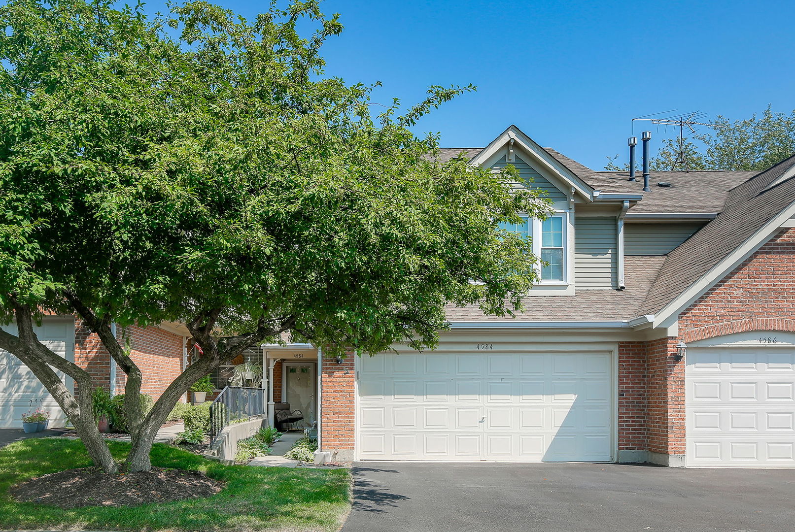4584 Camden Lane Property Photo