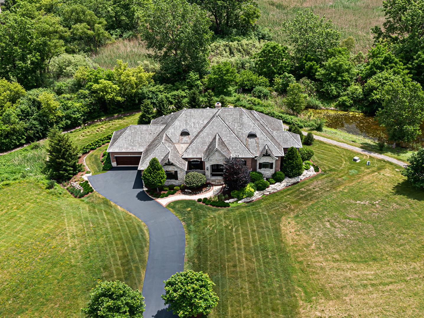 6908 Wildspring Lane Property Photo 2