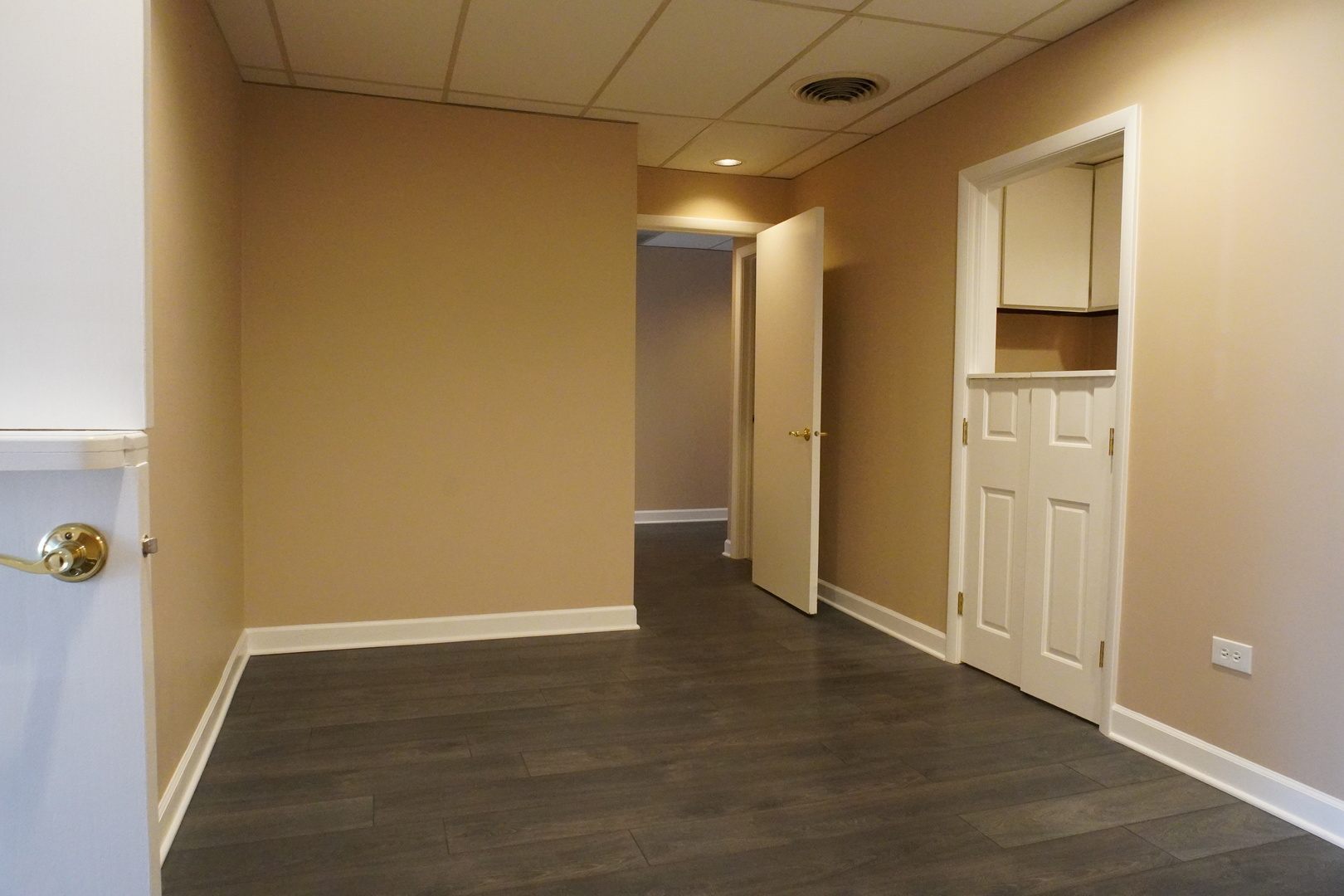 303 E Park Avenue 104 Property Photo 14