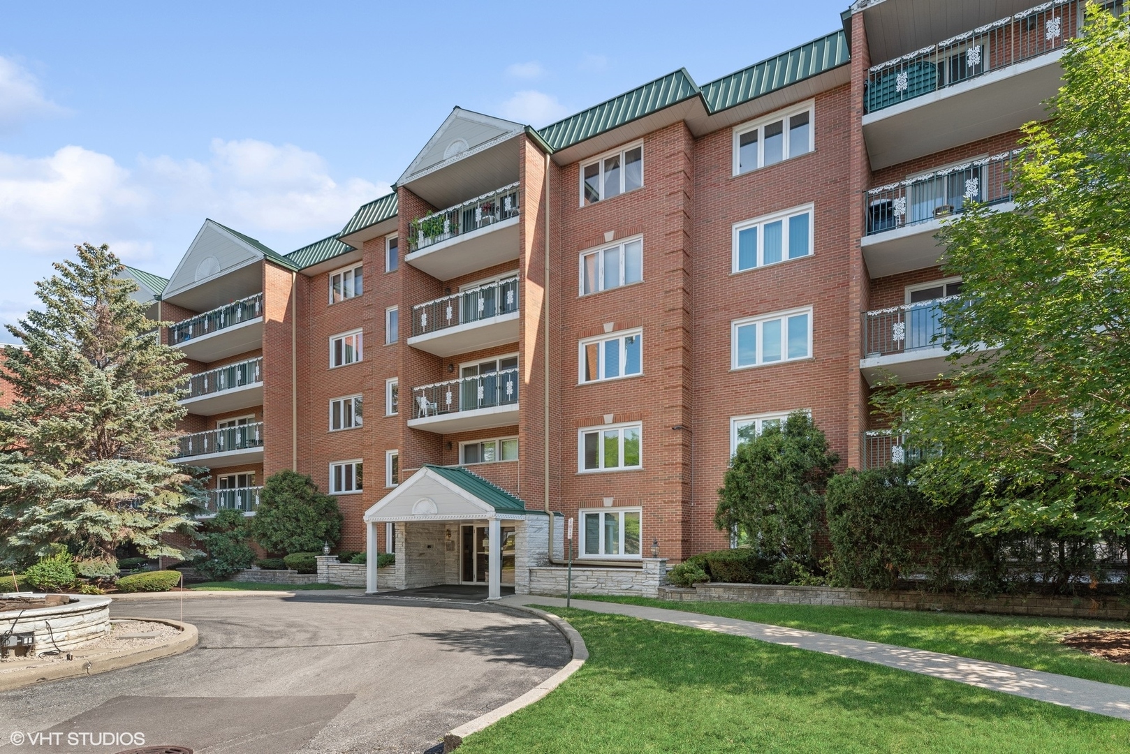 W 6980 Touhy Avenue 505 Property Photo