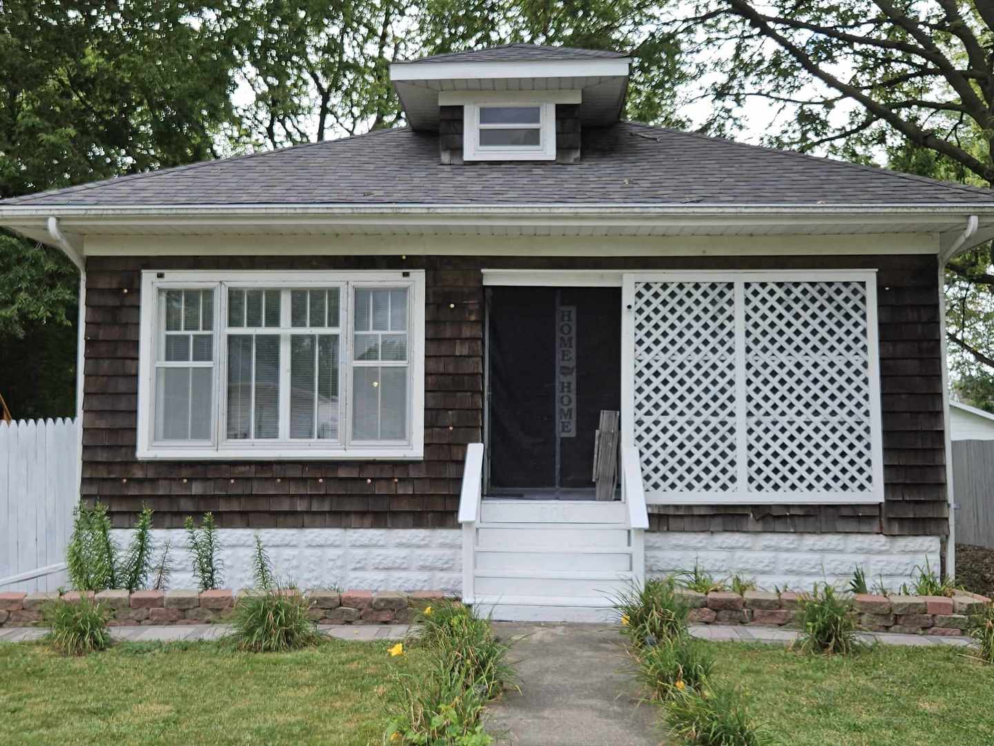 N 209 Harrison Street Property Photo