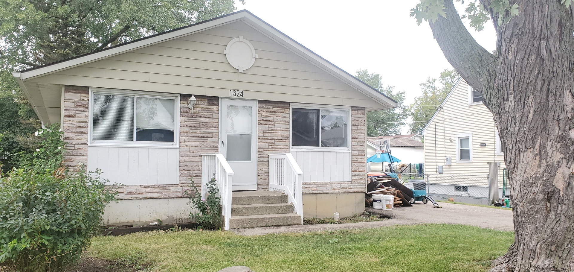 1324 Turnbull Drive Property Photo 1