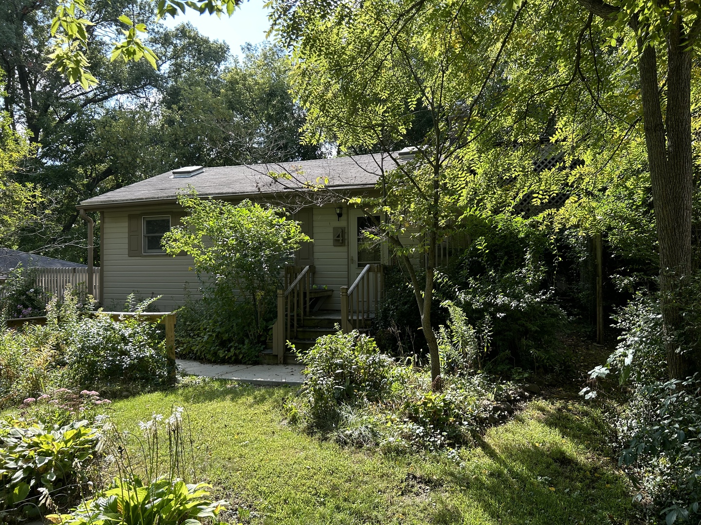 4 Hickory Road Property Photo 1