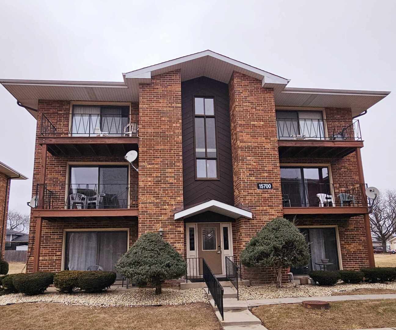 15700 Reynolds Lane, Oak Forest, IL 60452 | MLS#: 11887046 | Oak Forest  Real Estate