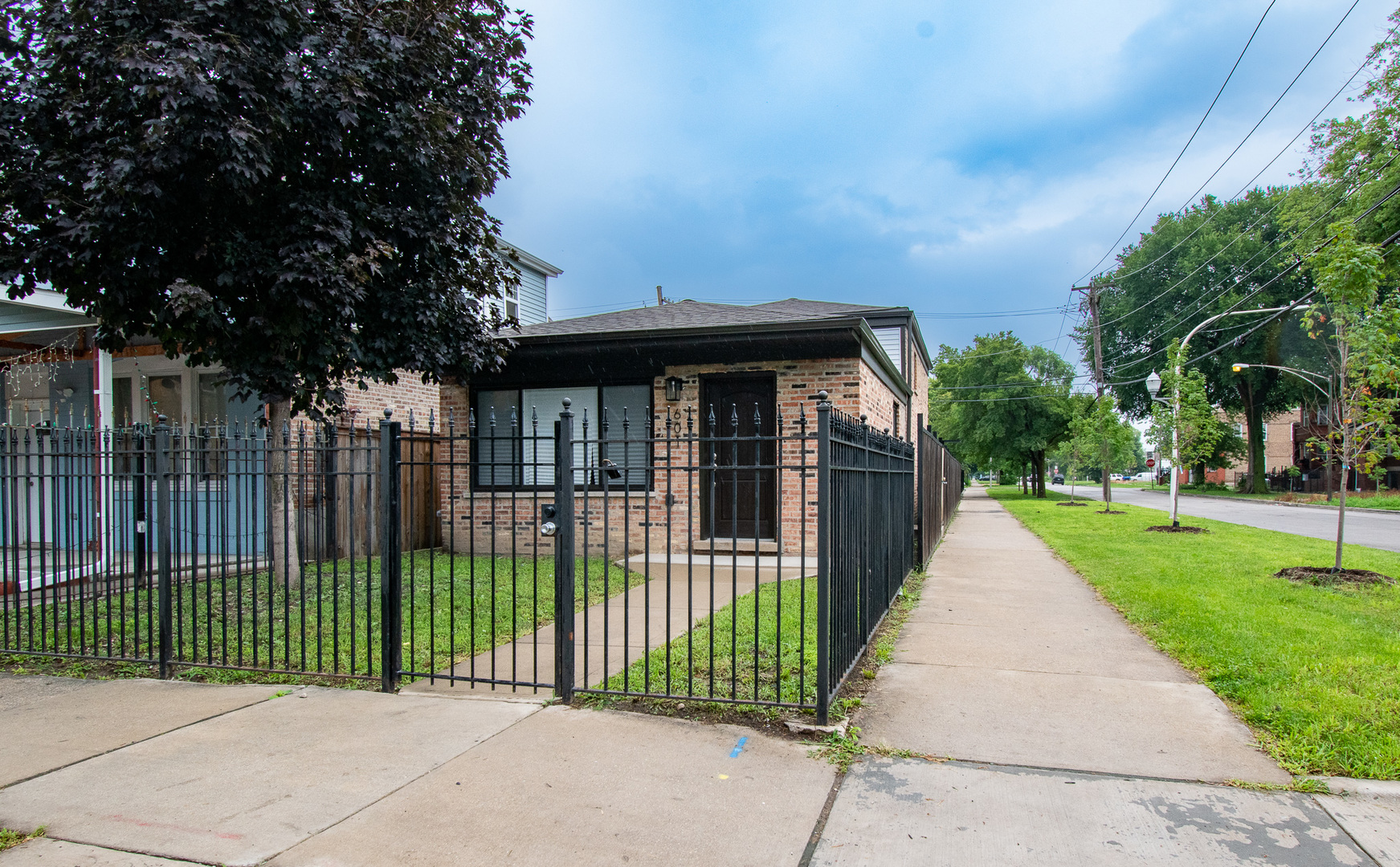 N 601 Ridgeway Avenue Property Photo