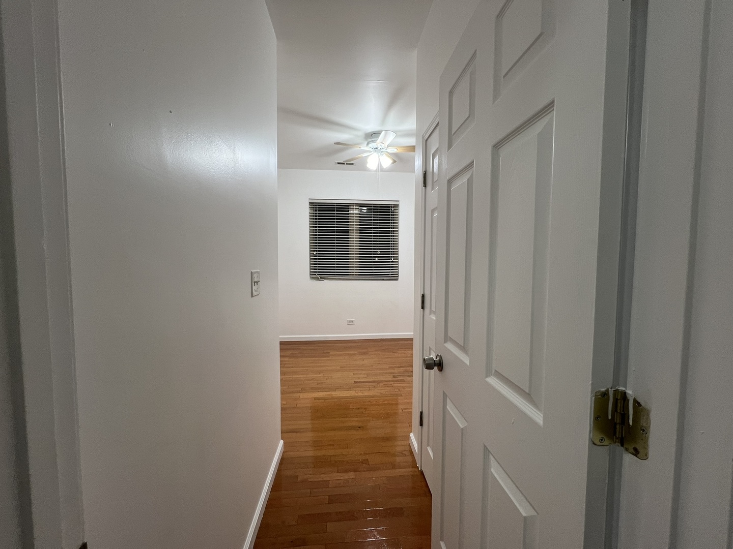 3008 W Flournoy Street 3 Property Photo 5