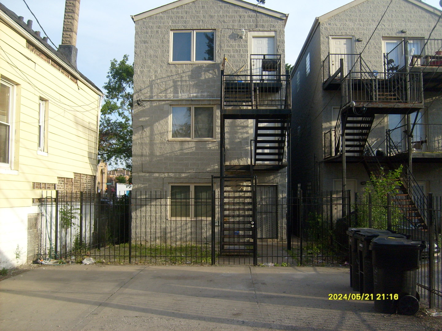 3008 W Flournoy Street 3 Property Photo 15
