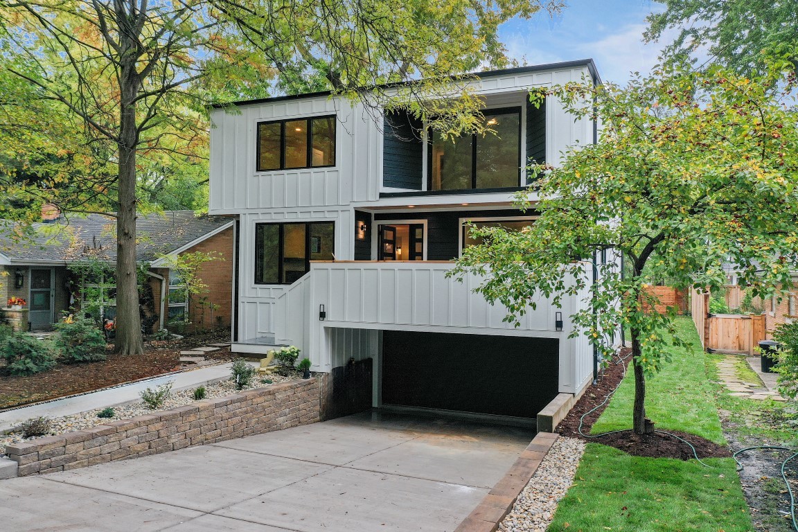 709 N Park Road