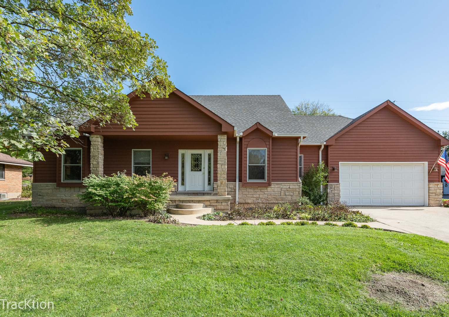4319 Ivanhoe Ave Property Photo
