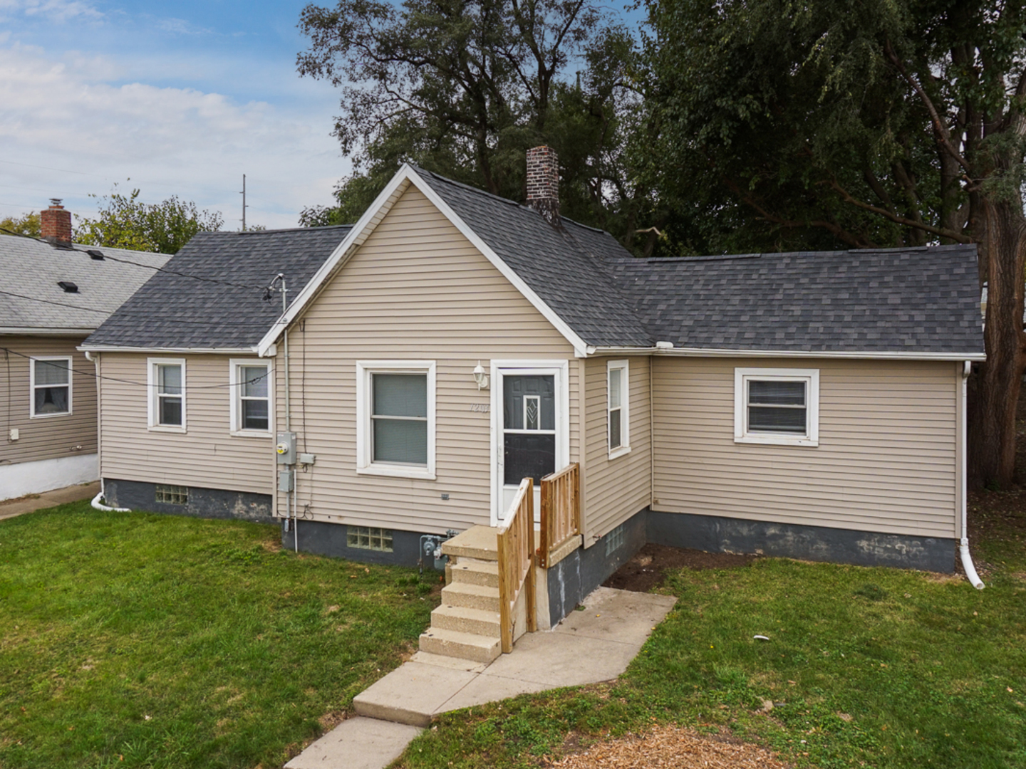 1203 W Mulberry Street Property Photo