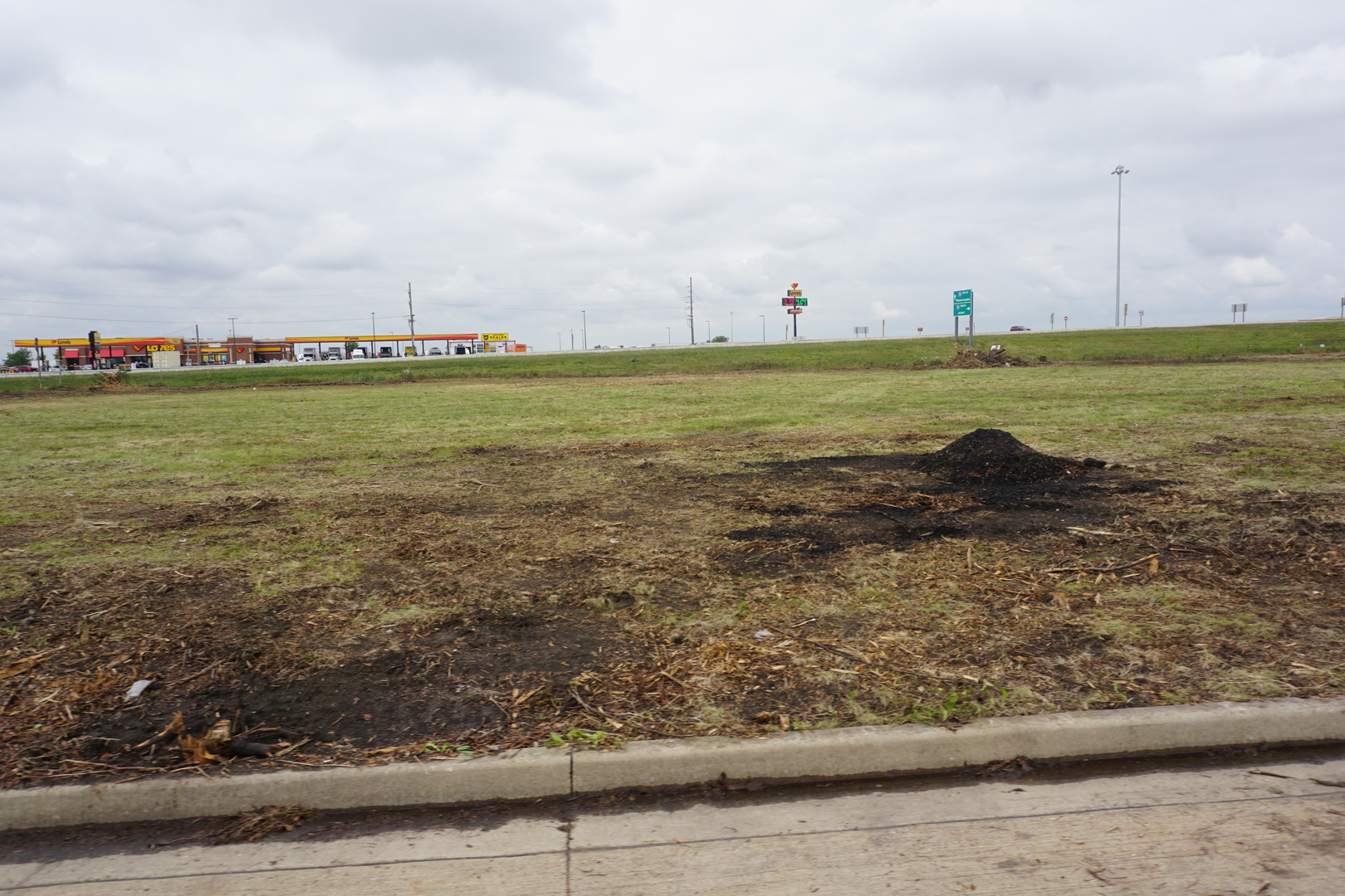 Dwight Circle Lot 6 Circle Property Photo 2