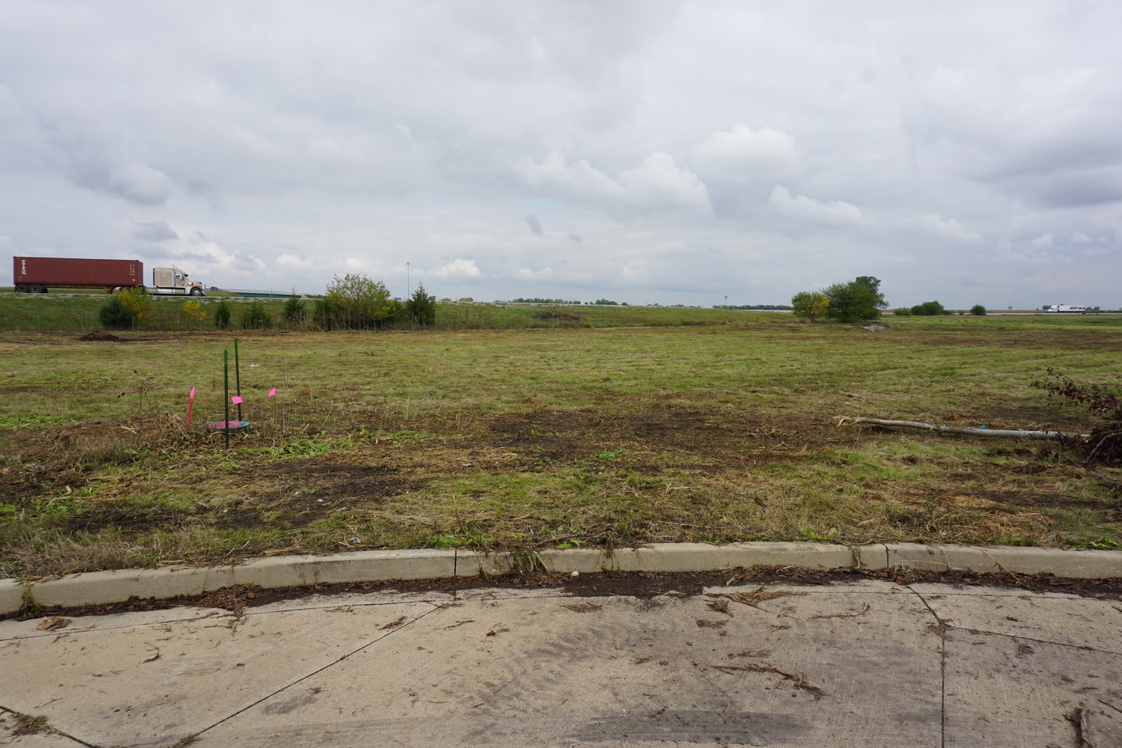 Dwight Circle Sub Lots 1-8 Circle Property Photo 7