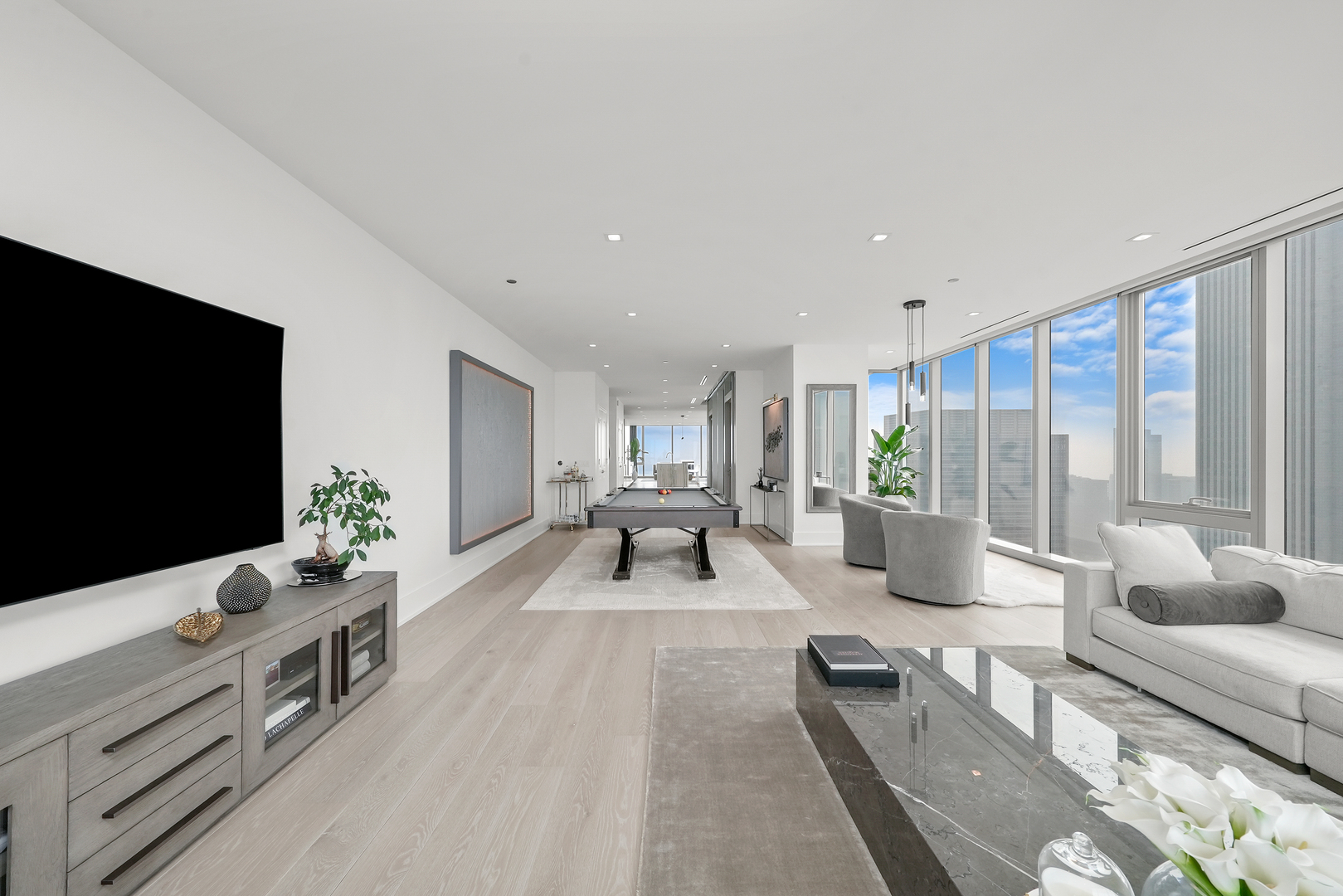 363 E Wacker Drive 5801 Property Photo 15