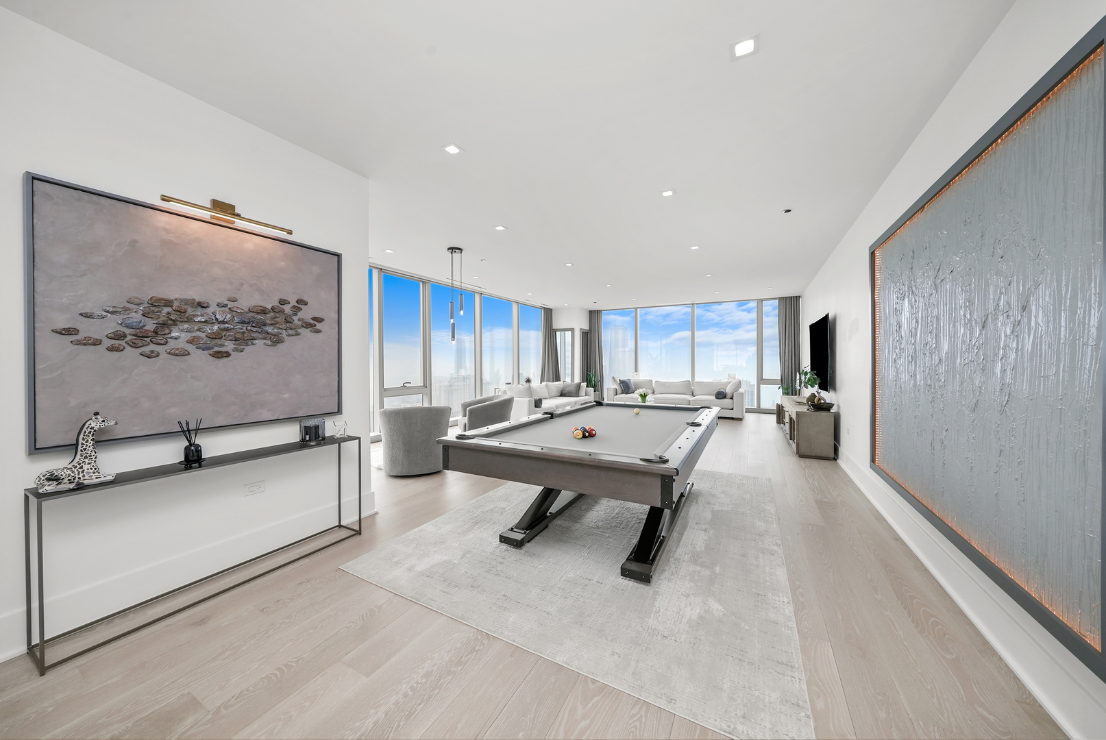 363 E Wacker Drive 5801 Property Photo 16