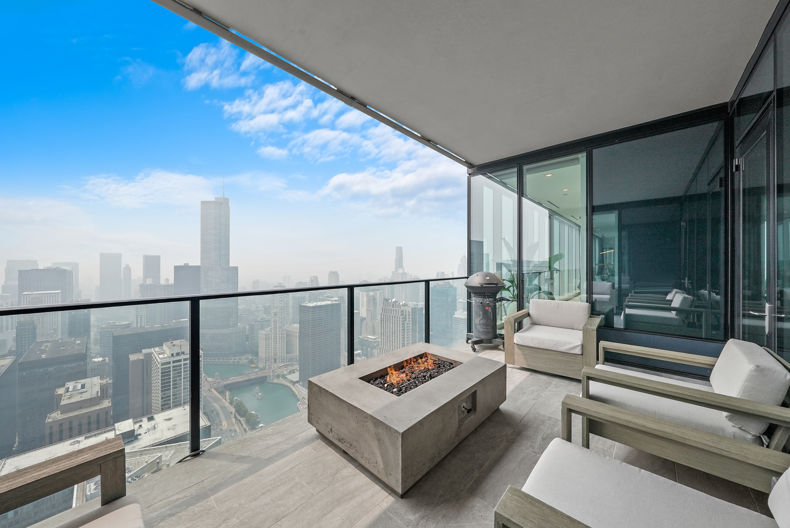 363 E Wacker Drive 5801 Property Photo 20