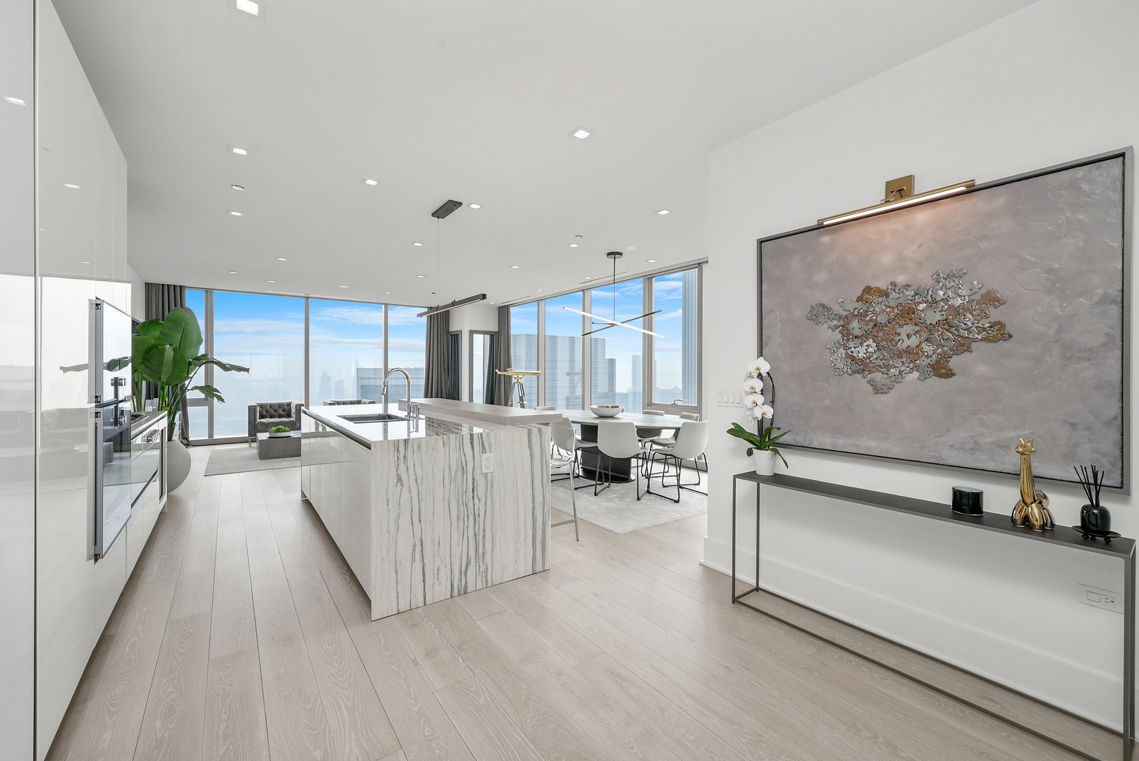 363 E Wacker Drive 5801 Property Photo 25