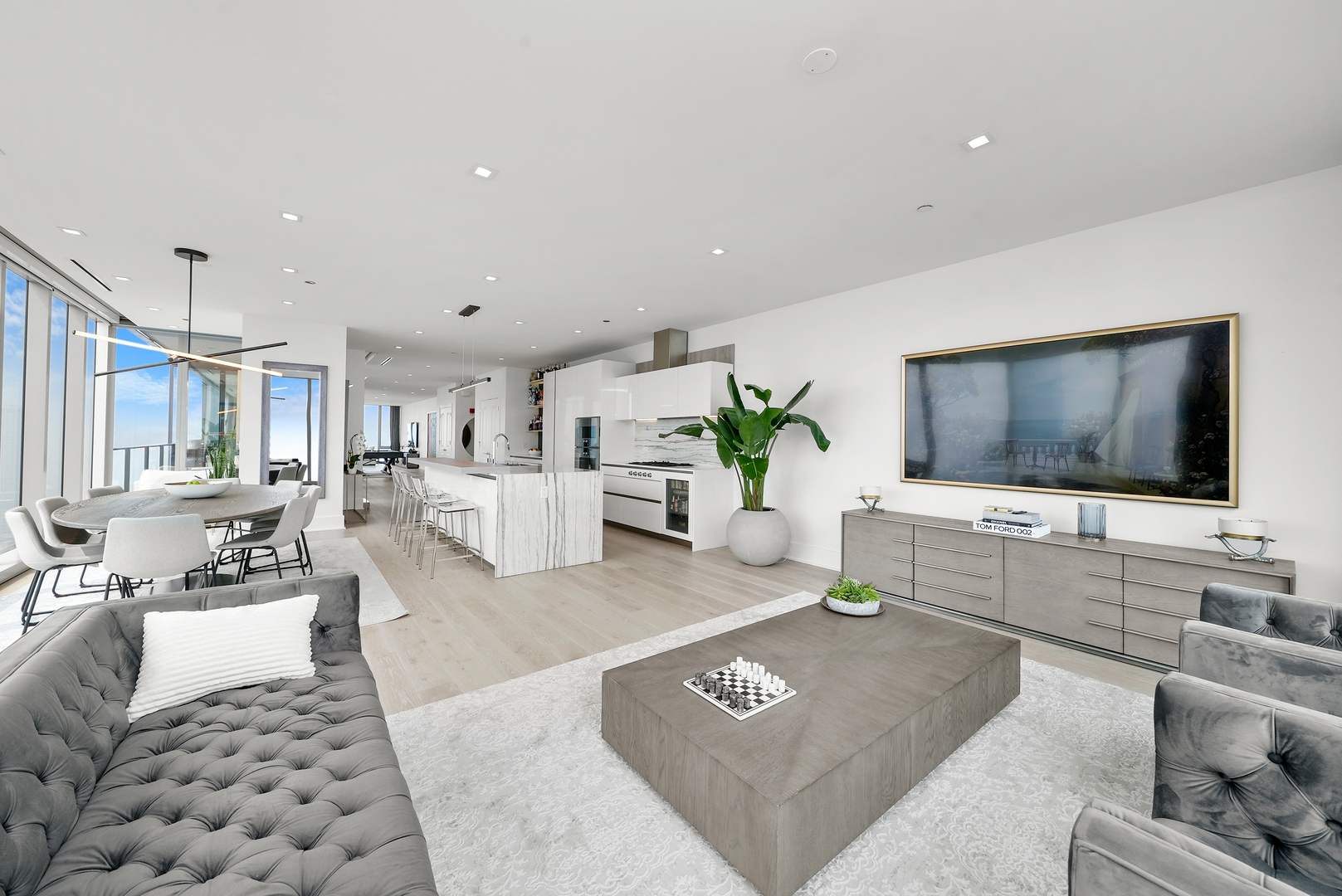 363 E Wacker Drive 5801 Property Photo 40