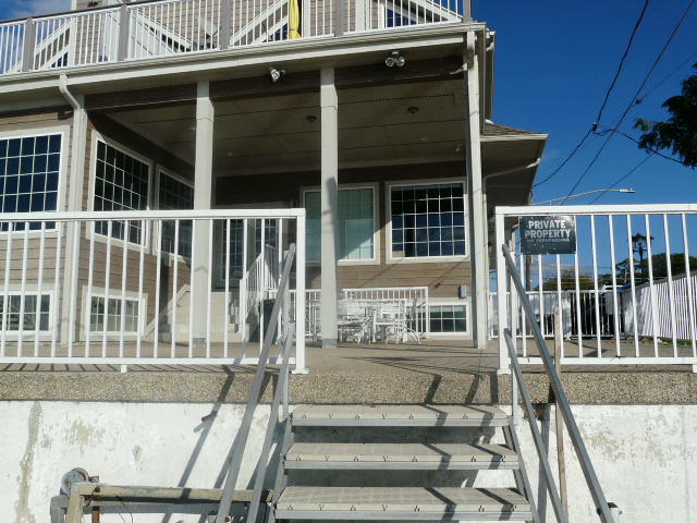 36 W Grand Avenue Property Photo 6