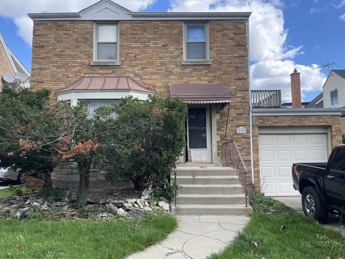 3307 N Neva Avenue Property Photo 1