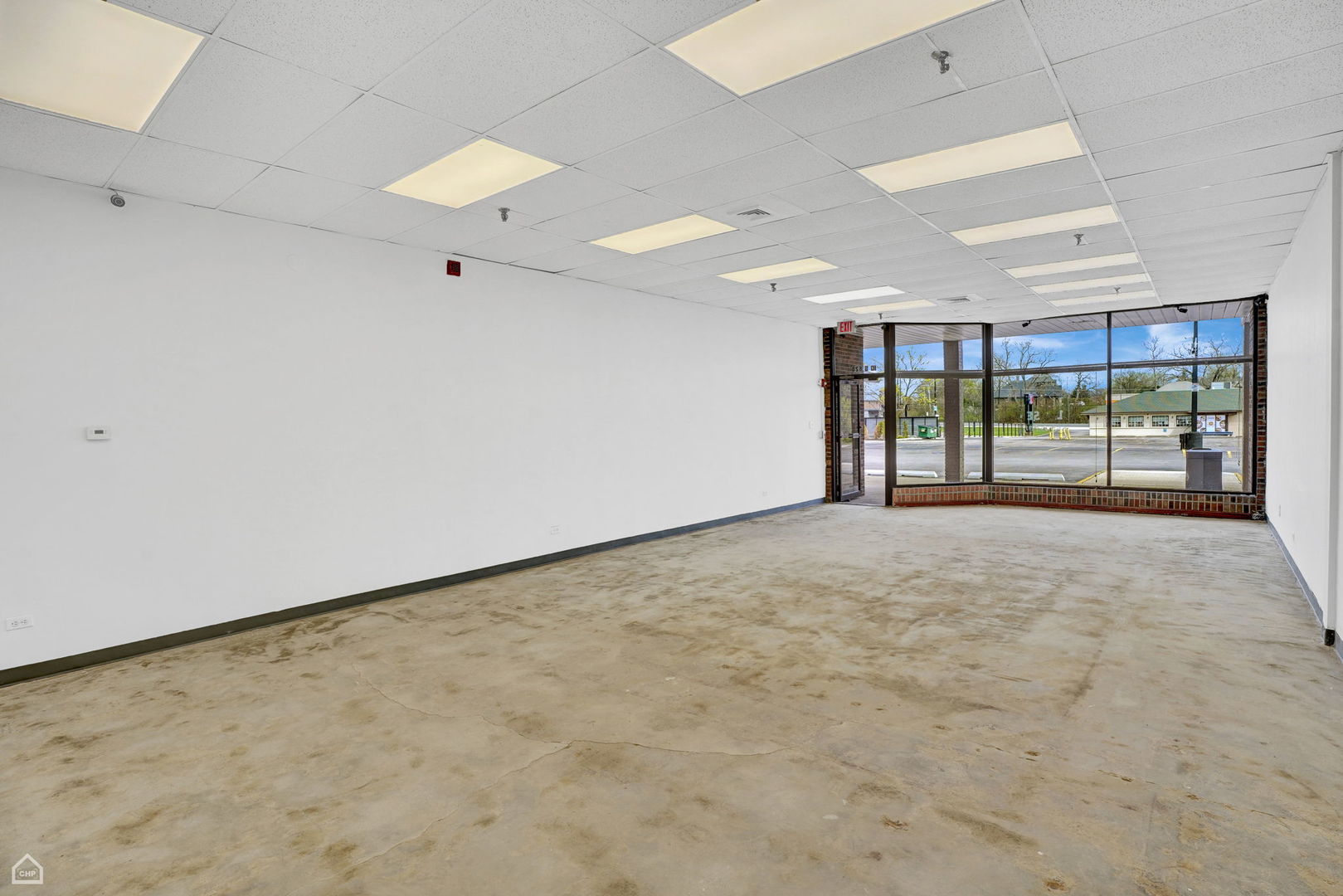 10s628 S Kingery Highway Property Photo 3