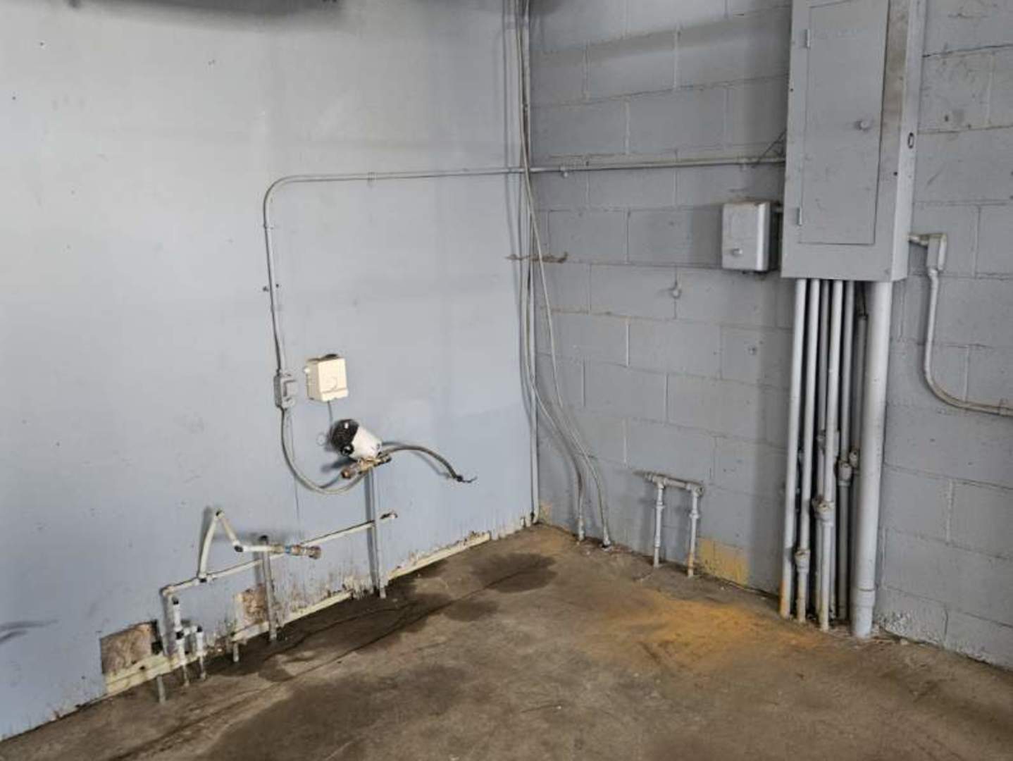 101 S Route 49 Property Photo 11