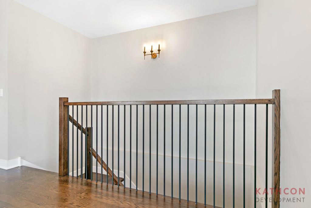 2814 Phillip Drive Property Photo 23
