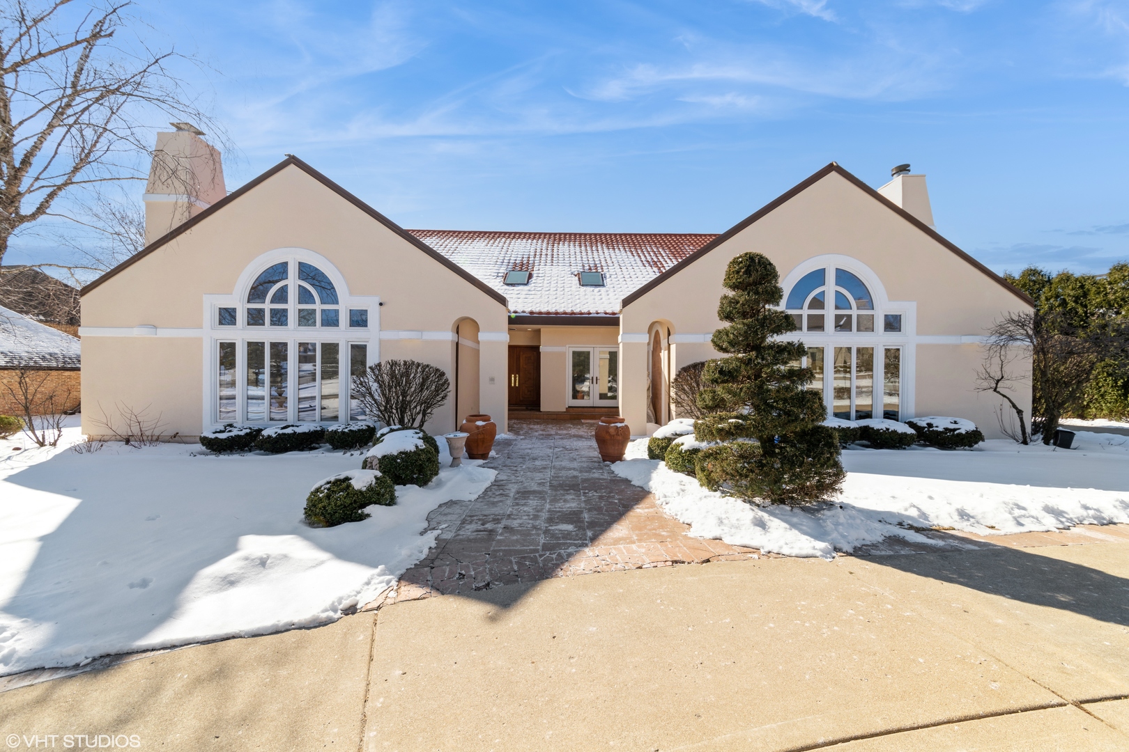 8170 Lake Ridge Drive Property Photo